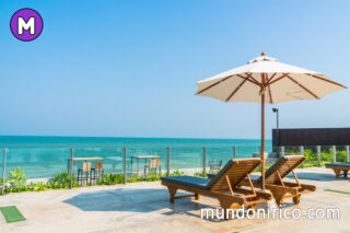 Sueños en la orilla: El significado de soñar con un hotel en la playa.